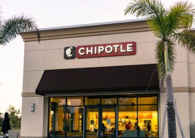 Chipotle sidesteps Newsom’s minimum wage law and rolls out two ‘robot employees’ at its California restaurants