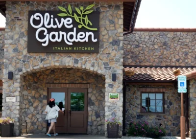 Darden Restaurants turns to dining speed to improve sales