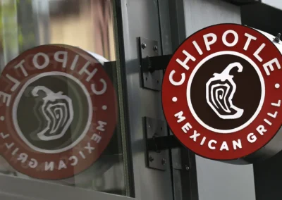 Chipotle builds 2025 around ‘total guest experience,’ CEO says