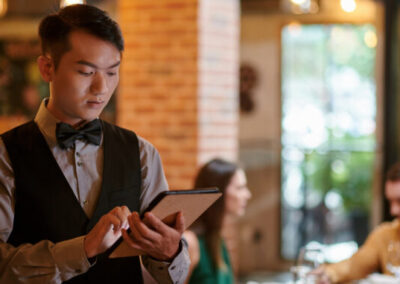 How Mobile Technology Can Drive Restaurant Efficiency While Reducing Staffing Shortages and Burnout